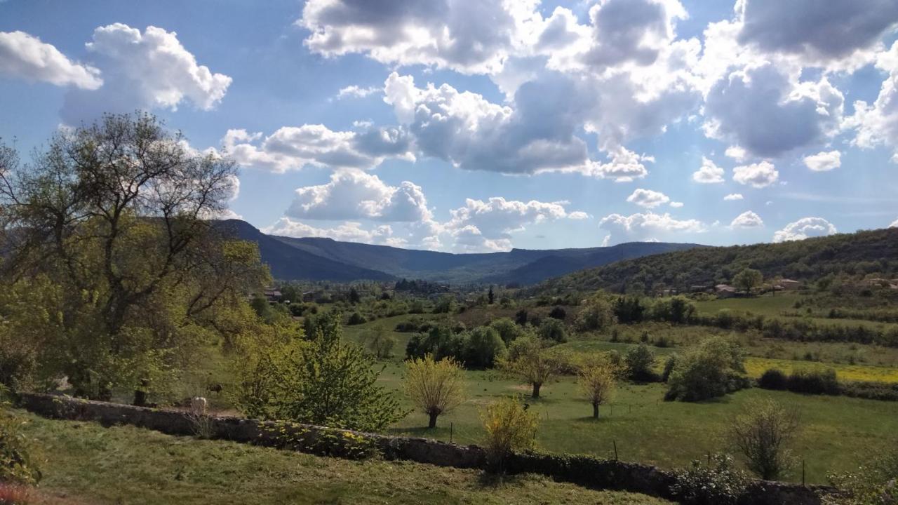 La Grange De Sabatas Hotel Chomerac Bagian luar foto