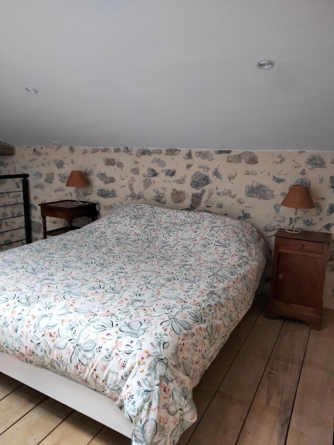 La Grange De Sabatas Hotel Chomerac Bagian luar foto