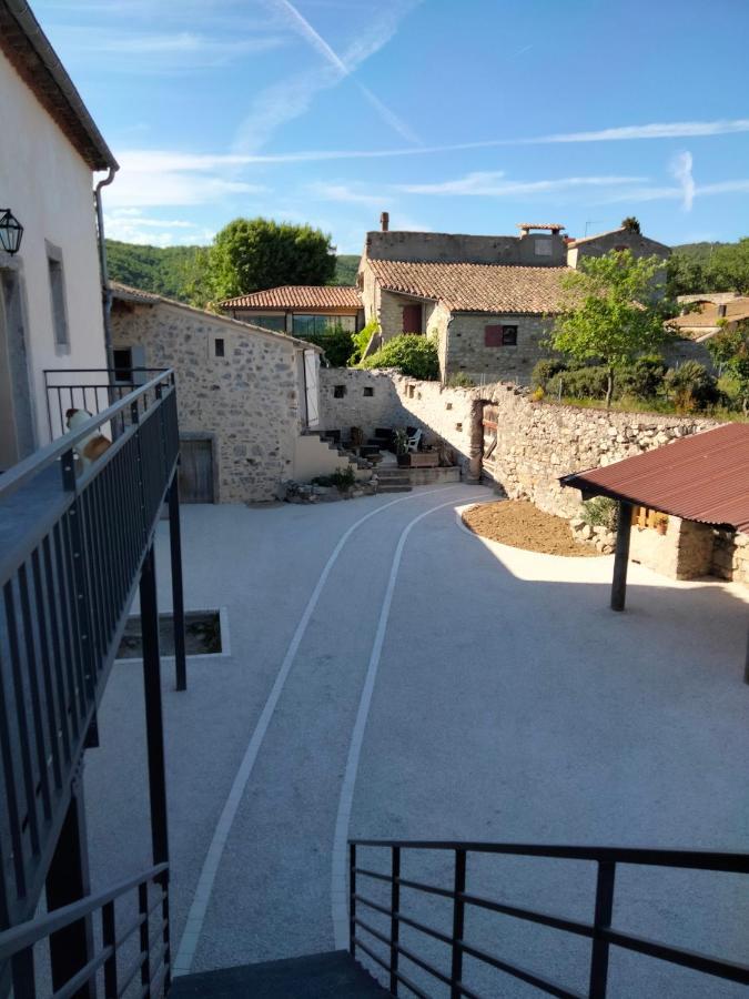 La Grange De Sabatas Hotel Chomerac Bagian luar foto