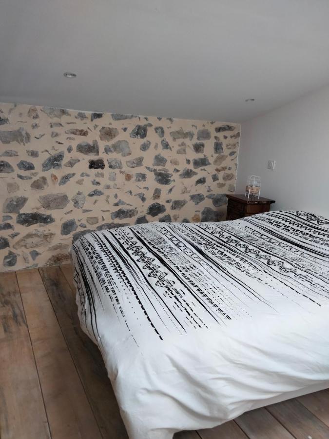 La Grange De Sabatas Hotel Chomerac Bagian luar foto