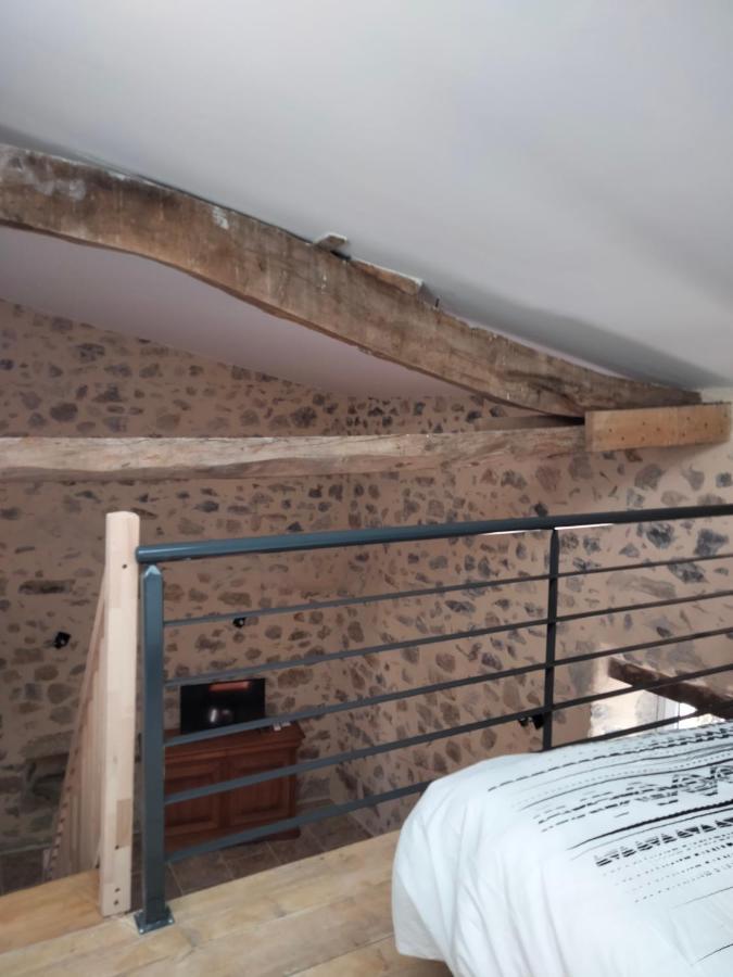 La Grange De Sabatas Hotel Chomerac Bagian luar foto